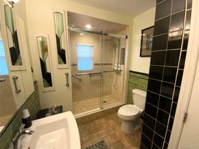 4705 189th Street, Flushing NY 11358