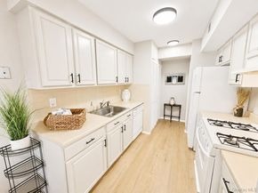 107 Storm Drive, Holtsville NY 11742