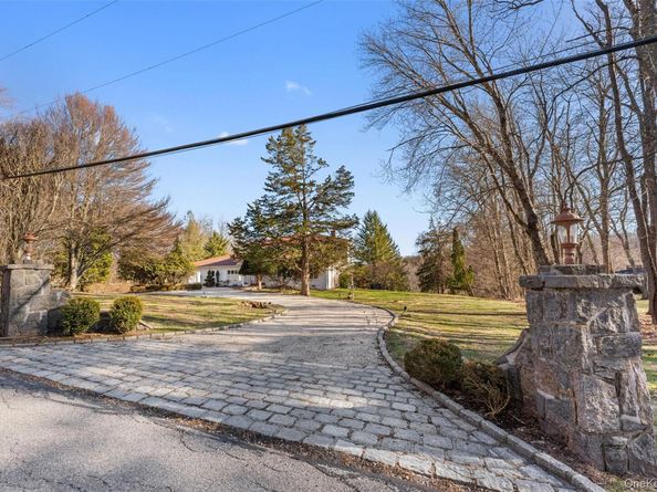 105 Cross Pond Road, Pound Ridge NY 10576