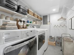 38 S Oaks Boulevard, Plainview NY 11803