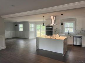 130 Center Street, Holbrook NY 11741