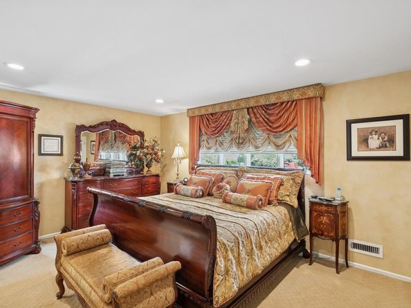 53 Orange Drive, Jericho NY 11753