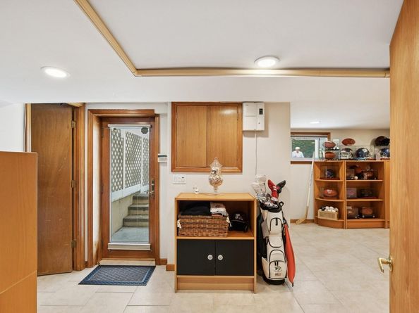 53 Orange Drive, Jericho NY 11753
