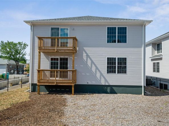 24 Clement Street, Yonkers NY 10710