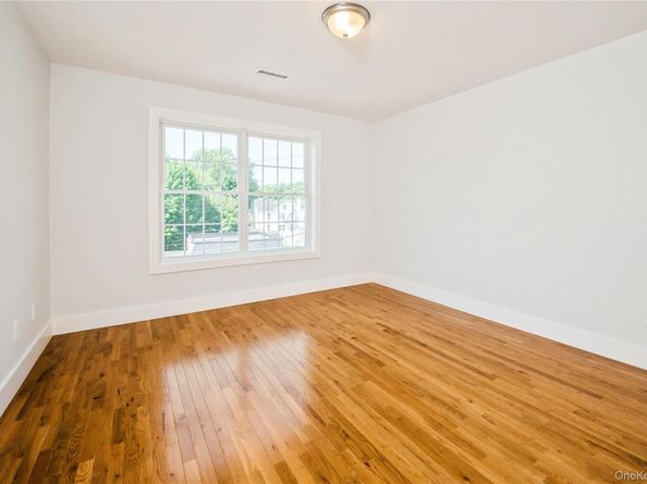 24 Clement Street, Yonkers NY 10710