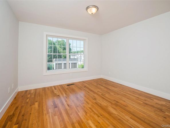 24 Clement Street, Yonkers NY 10710