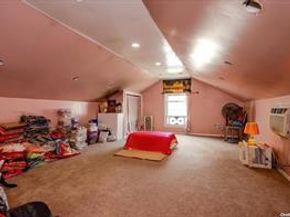 252-14 82 Road, Bellerose NY 11426