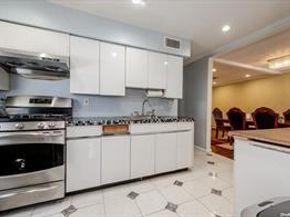252-14 82 Road, Bellerose NY 11426