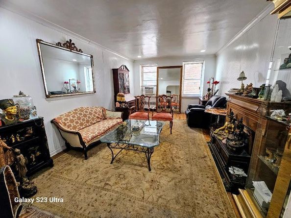 76-10 34th Avenue 2M, Jackson Heights NY 11372