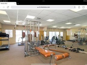21 W Cambridge Drive SE 21, Copiague NY 11726