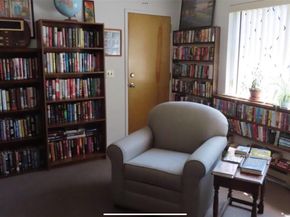21 W Cambridge Drive SE 21, Copiague NY 11726