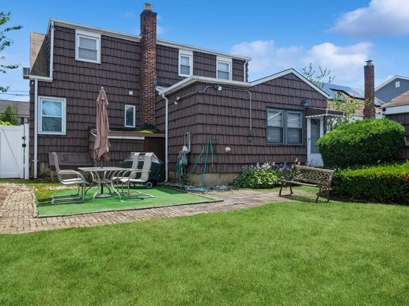 862 Peninsula Boulevard, Woodmere NY 11598