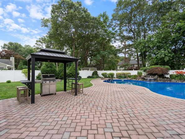 10 Orchid Drive, Port Jefferson Station NY 11776