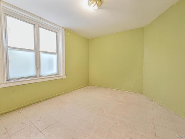 1216 30th Drive, Astoria NY 11102