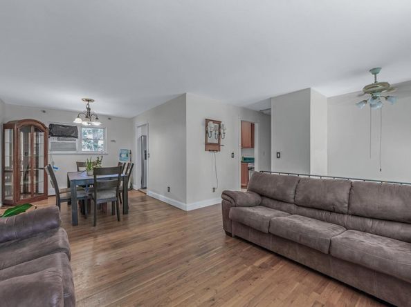 57 Rockland Avenue, West Babylon NY 11704