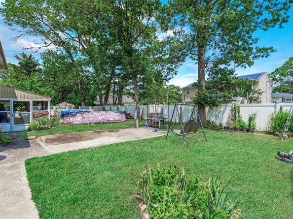 57 Rockland Avenue, West Babylon NY 11704