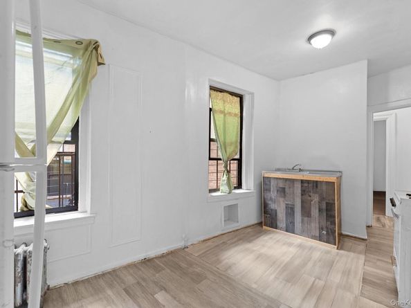 941 Jerome Avenue 11C, Bronx NY 10452