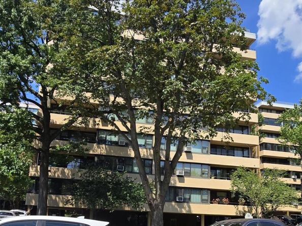 10-24 166th St 5D, Beechhurst NY 11357