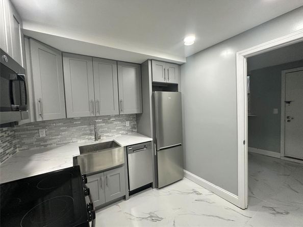 3145 Mickle Avenue, Bronx NY 10469