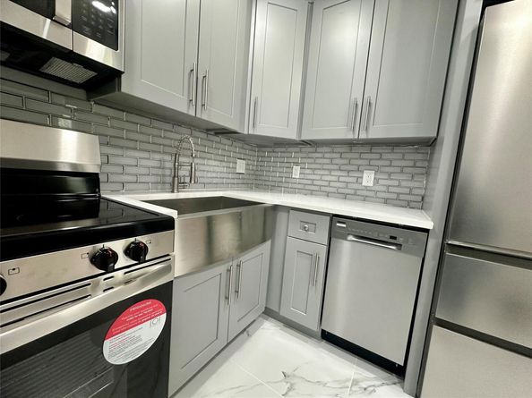 3145 Mickle Avenue, Bronx NY 10469