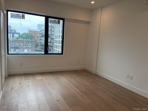 5216 Roosevelt Ave 5A, Woodside NY 11377