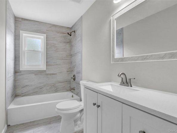 3621 Regent Lane, Wantagh NY 11793