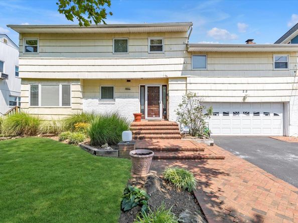 25 Park Circle, Cedarhurst NY 11516