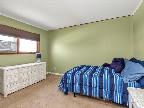 25 Park Circle, Cedarhurst NY 11516