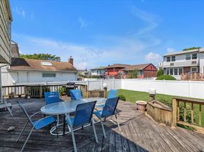25 Park Circle, Cedarhurst NY 11516