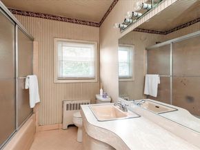 25 Park Circle, Cedarhurst NY 11516
