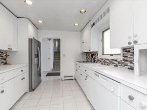 25 Park Circle, Cedarhurst NY 11516