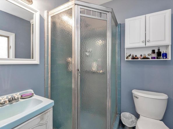 25 Park Circle, Cedarhurst NY 11516