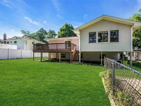 33 Pittoni Drive, Commack NY 11725