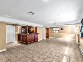33 Pittoni Drive, Commack NY 11725