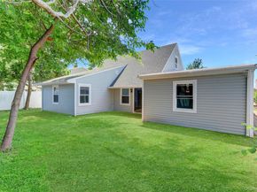 17 Windmill Lane, Levittown NY 11756