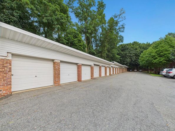 22439 Kingsbury Avenue A, Oakland Gardens NY 11364