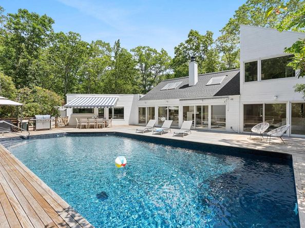 35 Ely Brook Road, East Hampton NY 11937