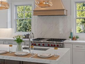 2590 Cox Neck Road, Mattituck NY 11952