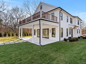 2590 Cox Neck Road, Mattituck NY 11952