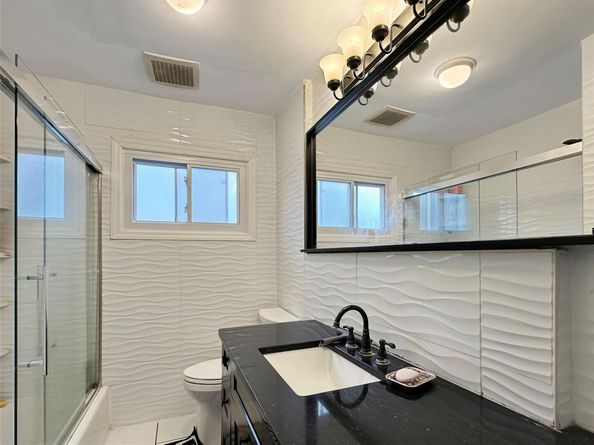 245 Dartmouth Drive, Hicksville NY 11801