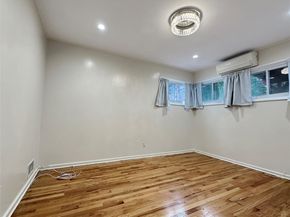 245 Dartmouth Drive, Hicksville NY 11801