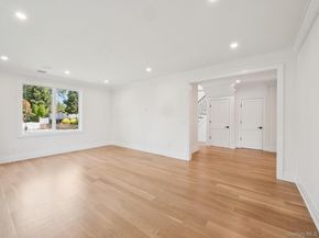 2 Arthur Place, Woodbury NY 11797