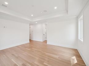 2 Arthur Place, Woodbury NY 11797