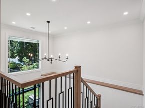 2 Arthur Place, Woodbury NY 11797