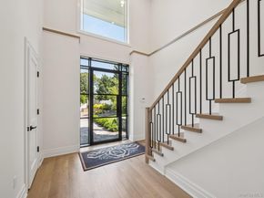 2 Arthur Place, Woodbury NY 11797