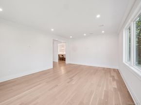 2 Arthur Place, Woodbury NY 11797