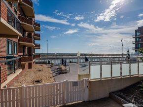 730 W Broadway 2J, Long Beach NY 11561