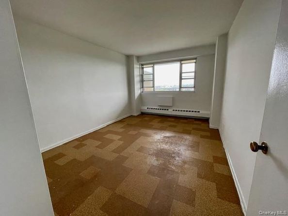 52-30 39th Drive 6S, Woodside NY 11377