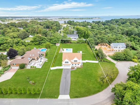 9 Tuthill Point Farm Road, East Moriches NY 11940