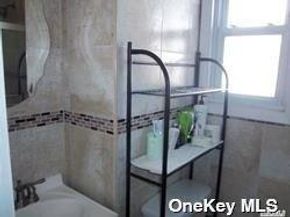 127 Gordon Road, Valley Stream NY 11581